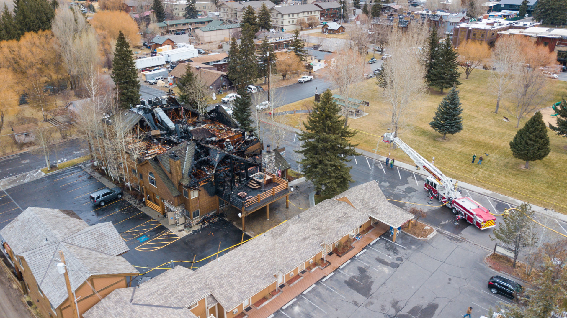 Rusty Parrot Lodge and Spa fire